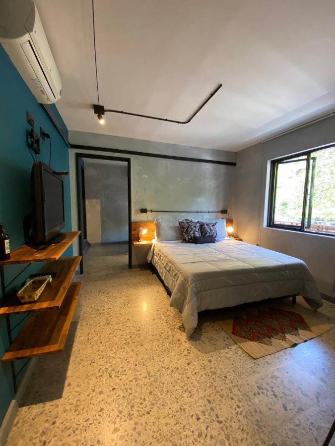 Casa Mosaiko- Parque Poblado Hotel Medellín Esterno foto